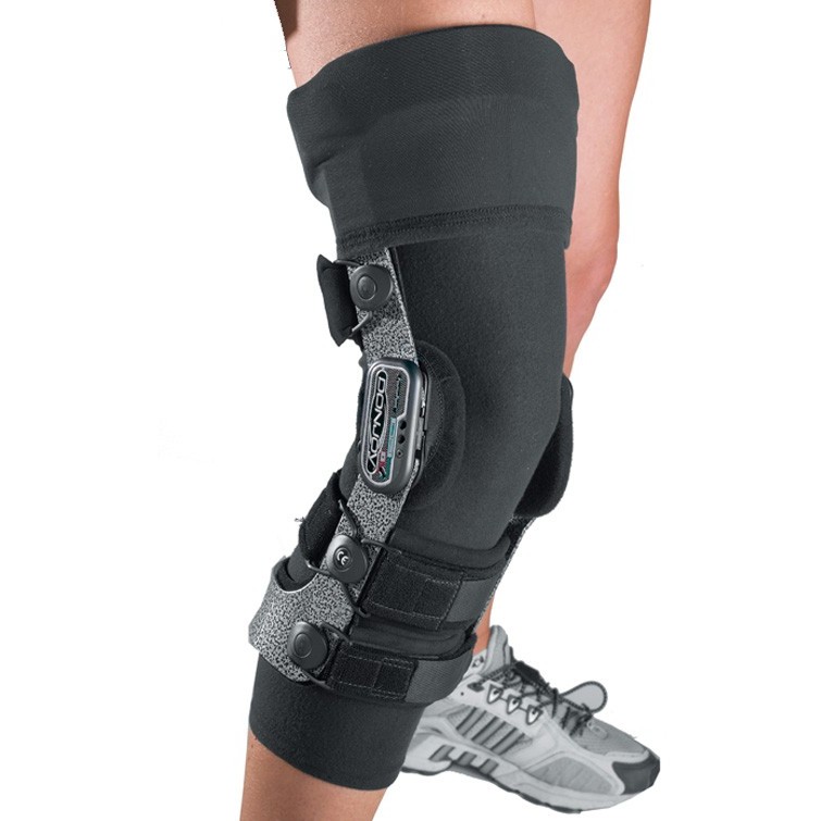 Donjoy Armor Black Lycra Undersleeve